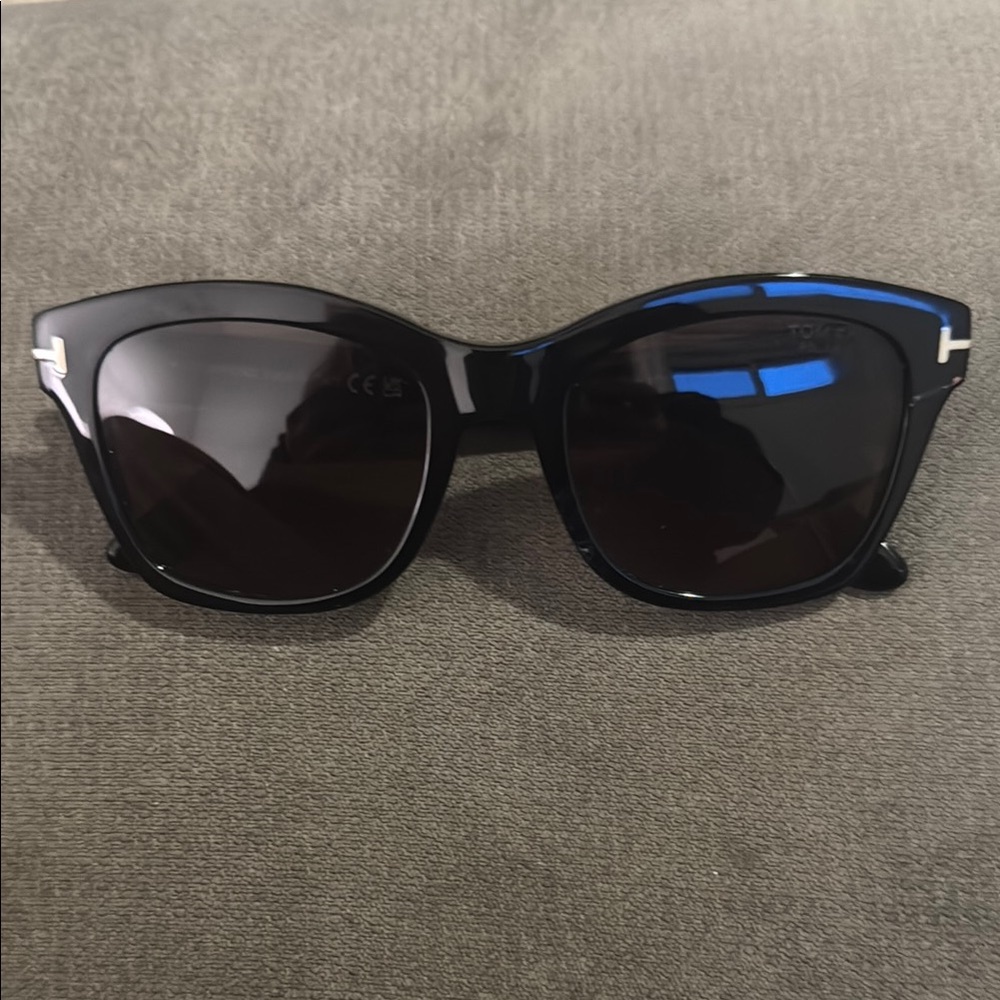 TOM FORD authentic Black polarized Lauren Sunglasses